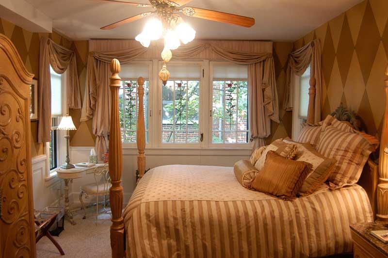 Gaslight 3* Cincinnati